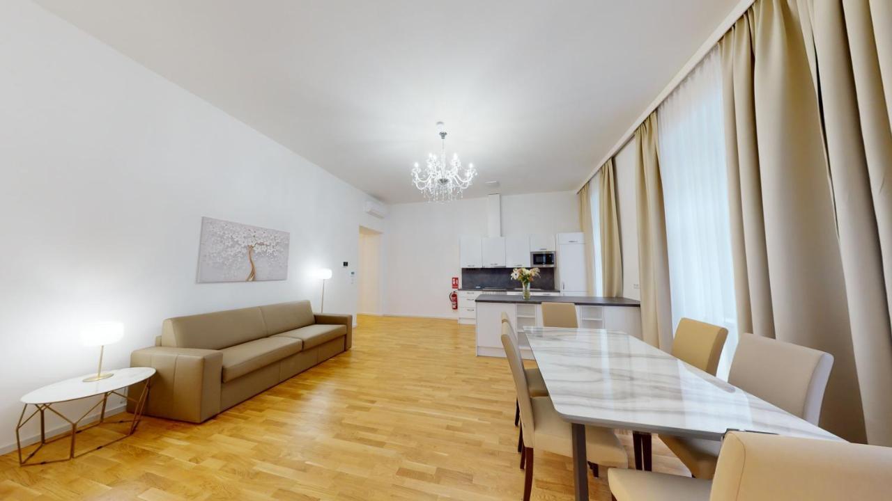 Alon Homes Vienna - Premium City Center Apartments Exterior photo